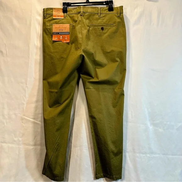 Men Original Weatherproof Vintage Olive Green Khakis - Picture 6 of 9